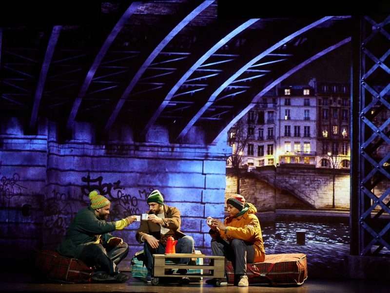 Sous les ponts